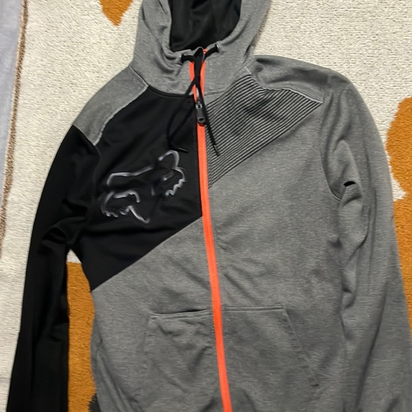 Fox zip up hoodie size s - Picture 1 of 2
